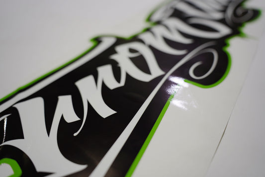 MUZZ GREEN STICKER