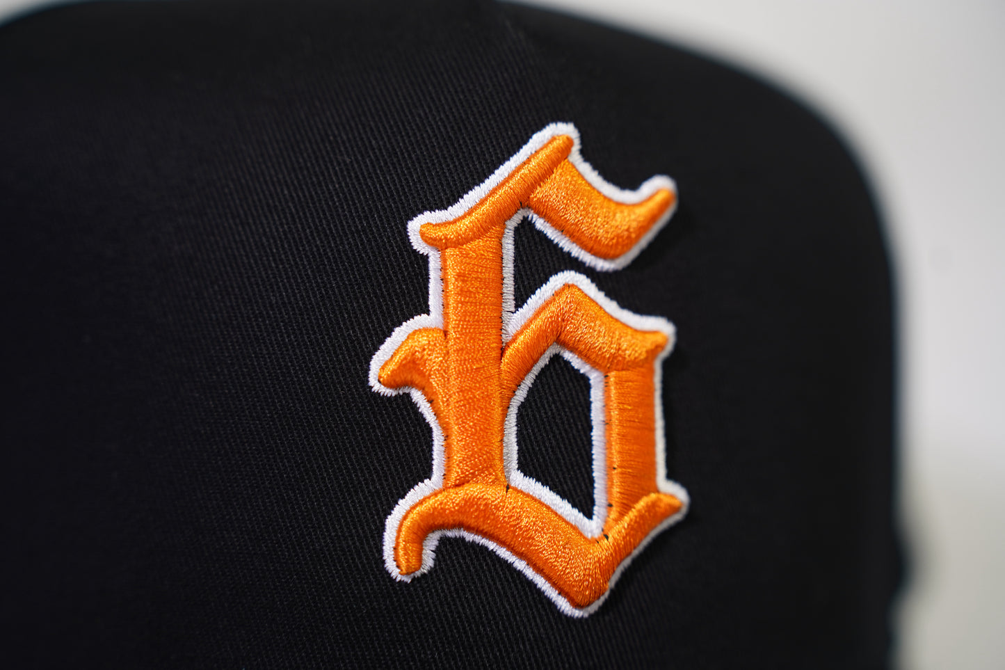 SUNSET ORANGE SNAPBACK