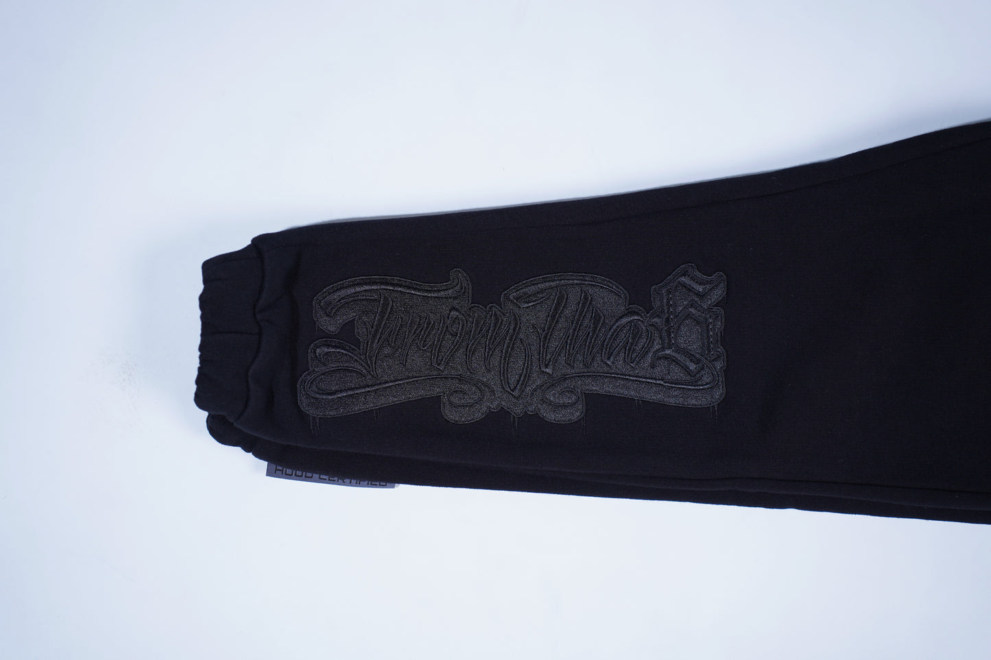 KIDS BLACK ON BLACK JOGGER