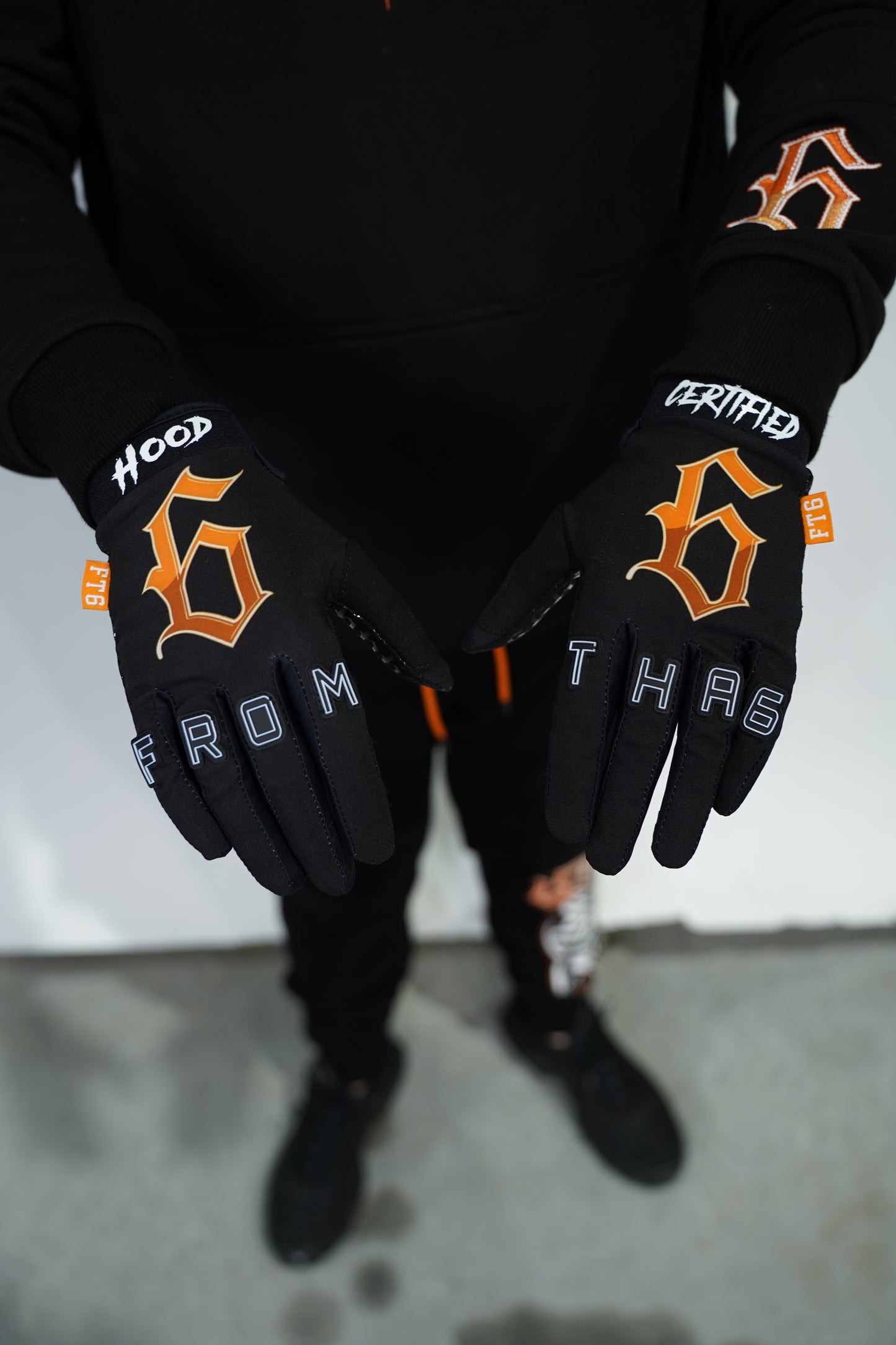 SUNSET ORANGE RIDING GLOVES