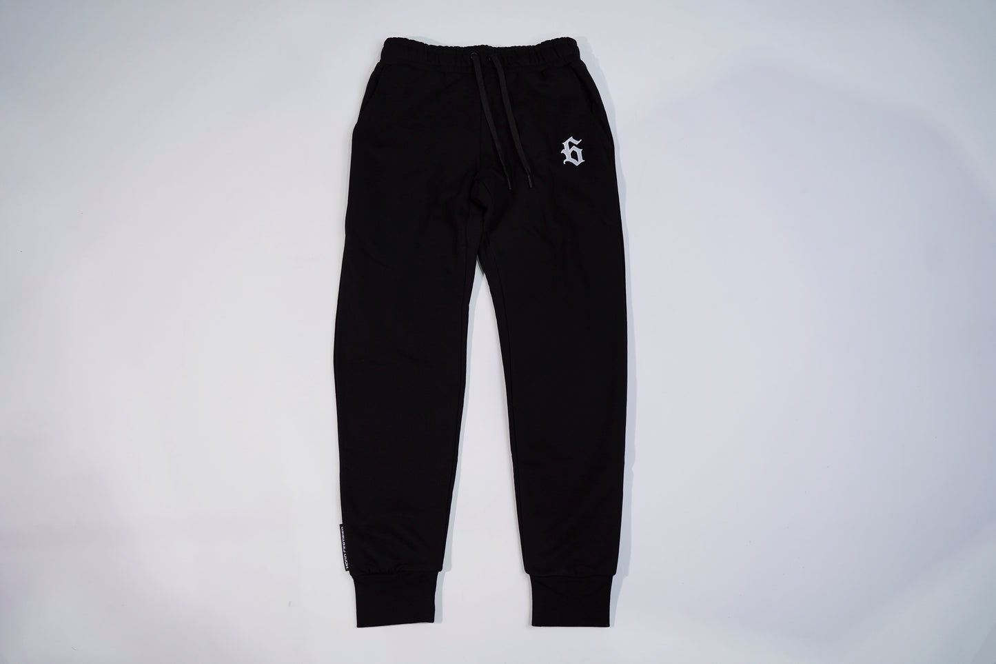 BLK/WHITE 6 JOGGER