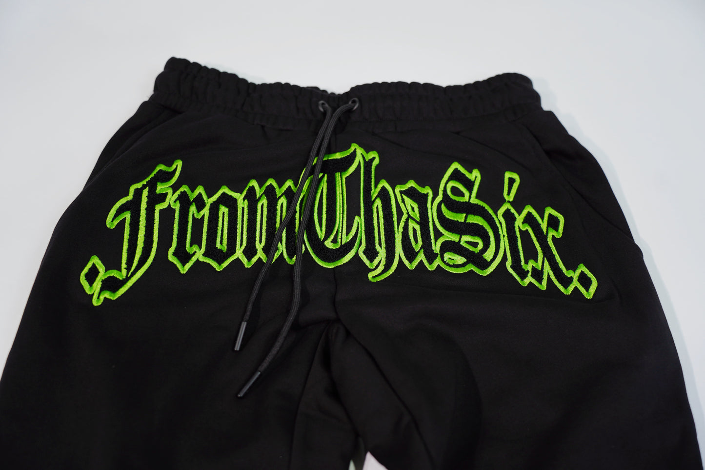 MUZZ GREEN CERTIFIED JOGGERS