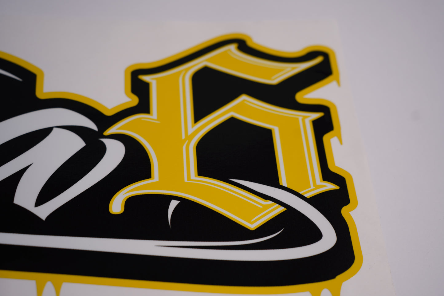BUMBLEBEE YELLOW STICKER