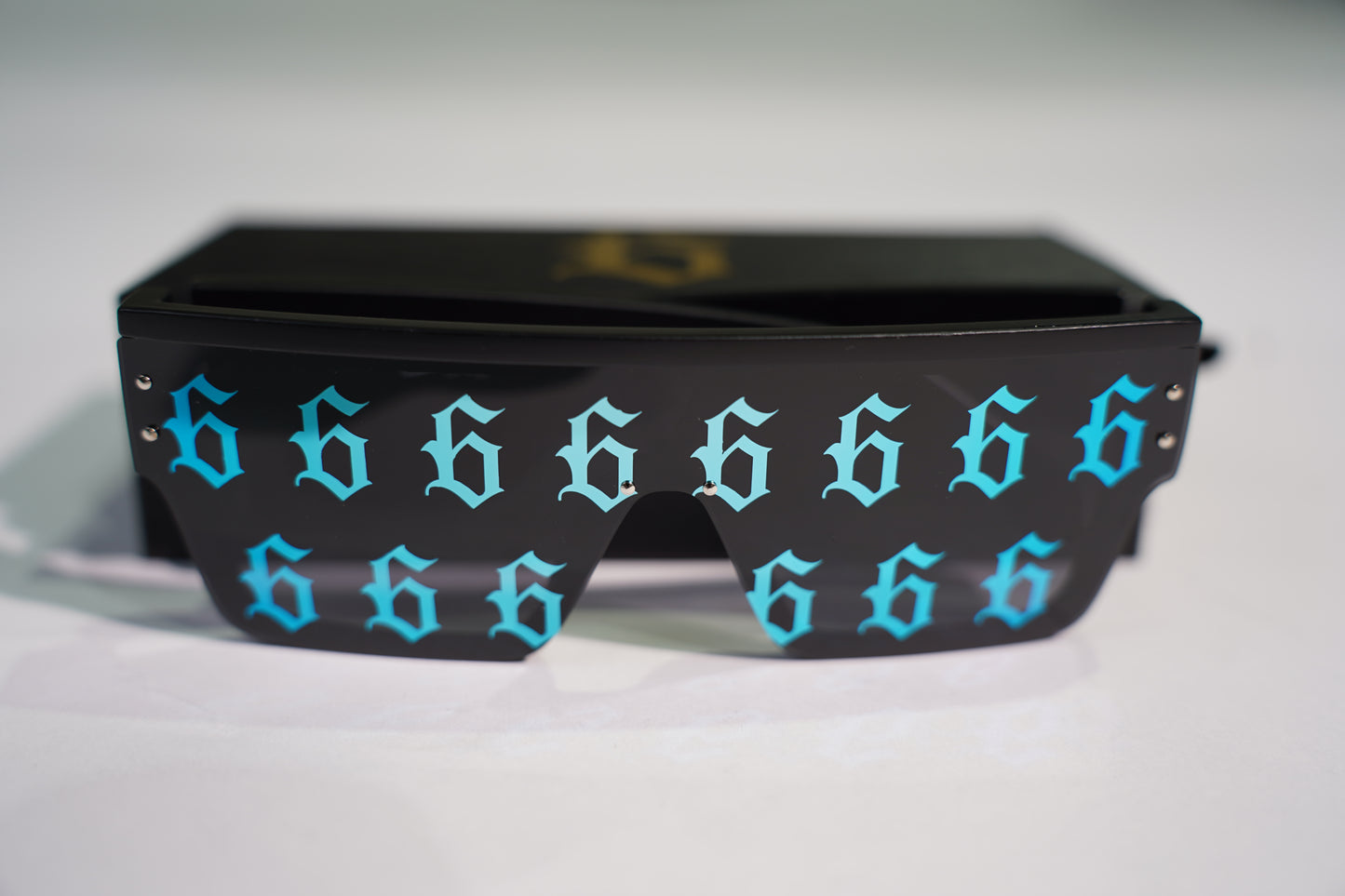TEAL REFLECTIVE SUNGLASSES