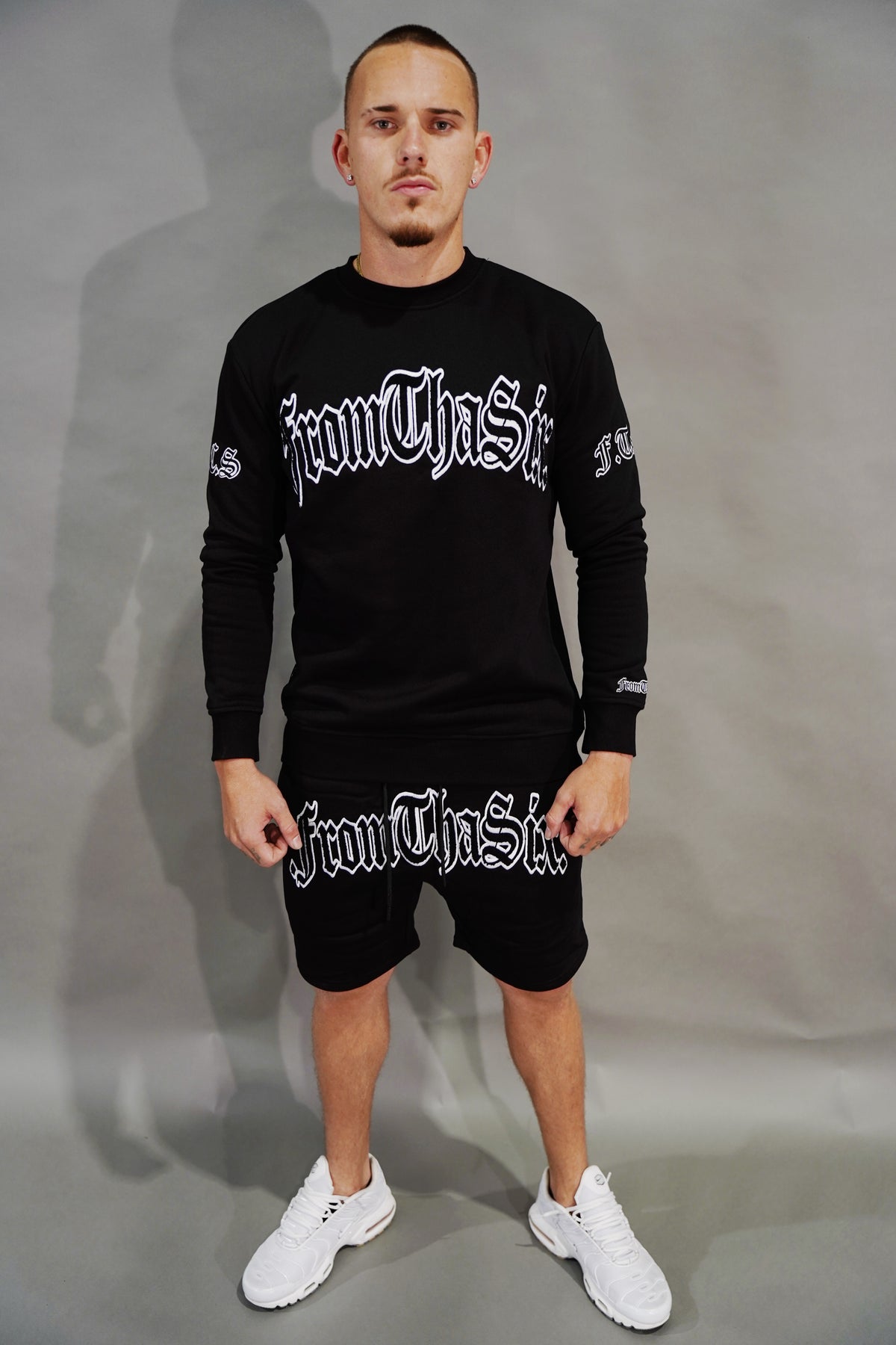 BLK/WHT FTS CREWNECK