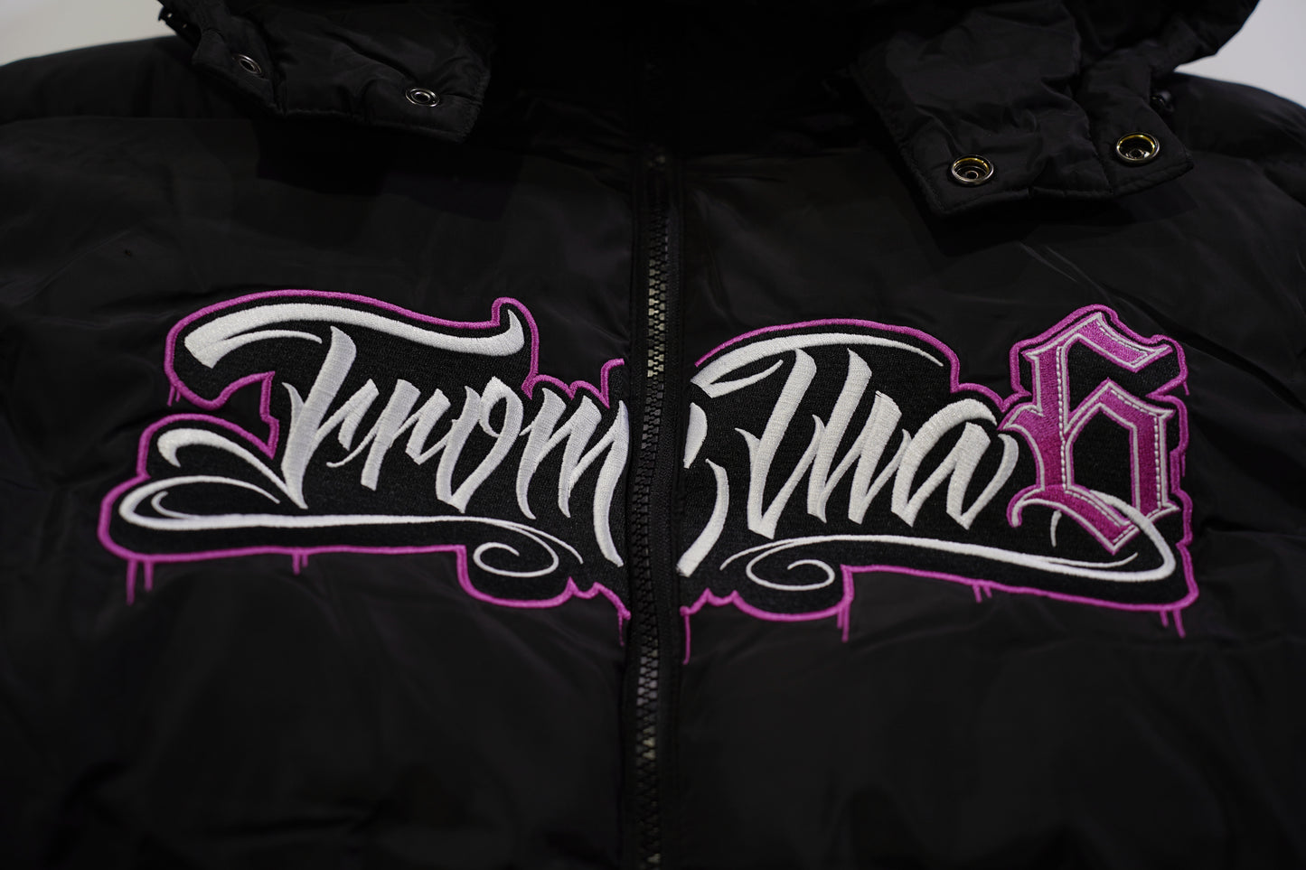 WOMENS BUBBLEGUM PINK PUFFER JACKET