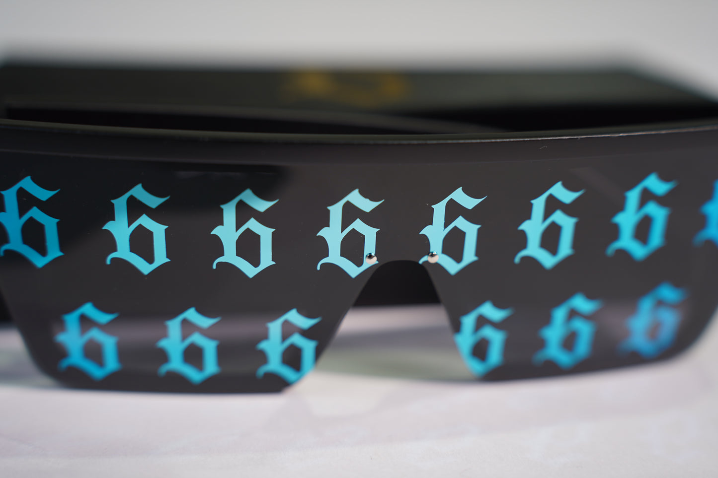 TEAL REFLECTIVE SUNGLASSES