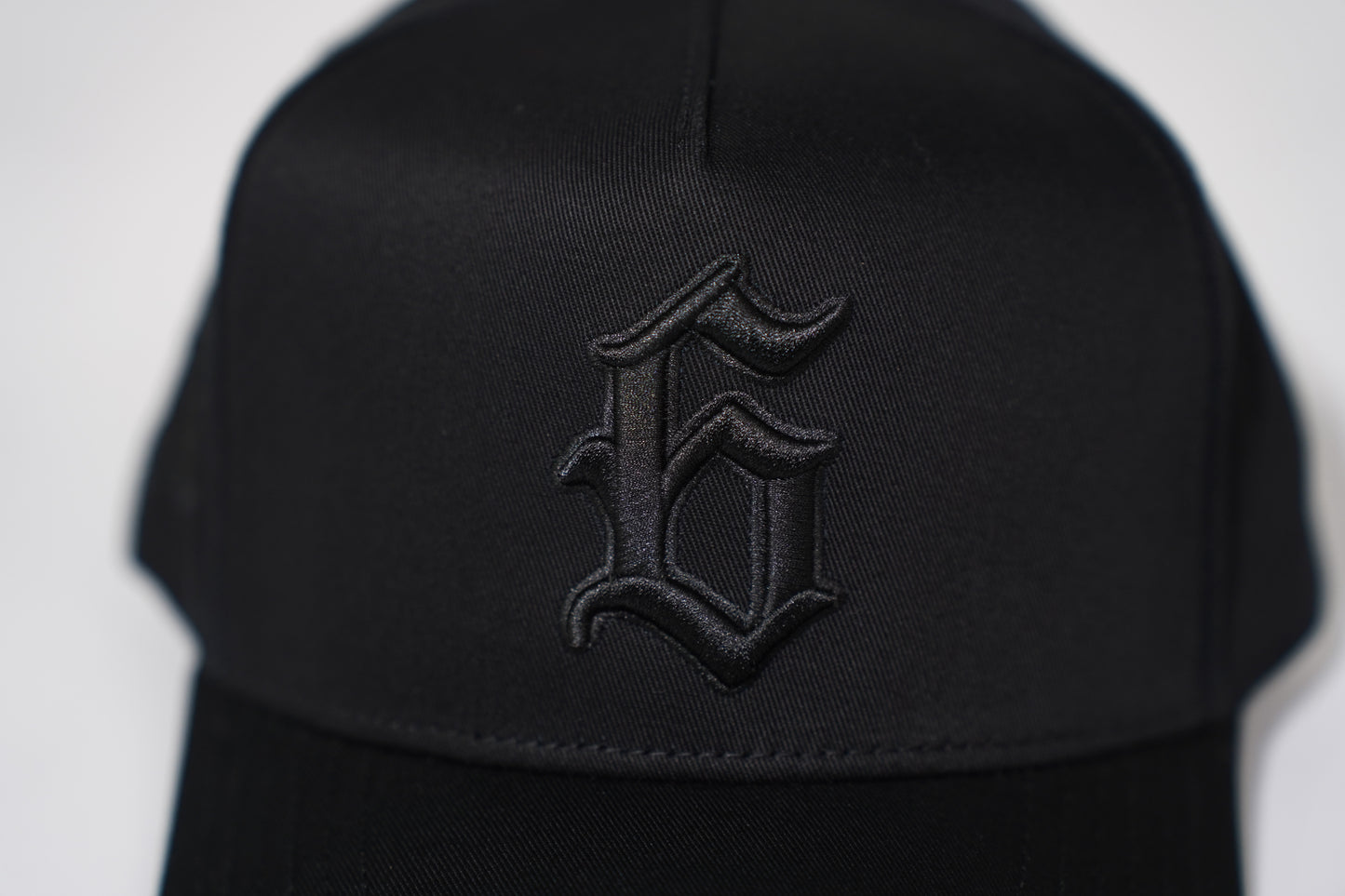 BLACKONBLACK SNAPBACK