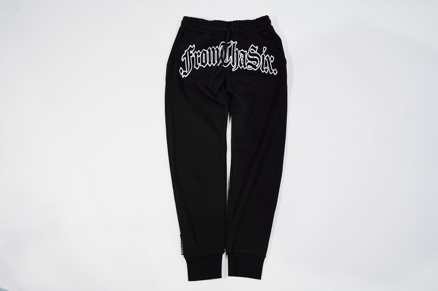 BLACK WHITE CERTIFIED JOGGER