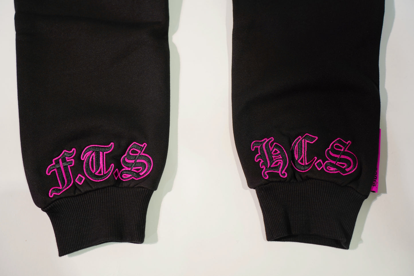 WOMENS BUBBLEGUM PINK CERTIFIED JOGGER