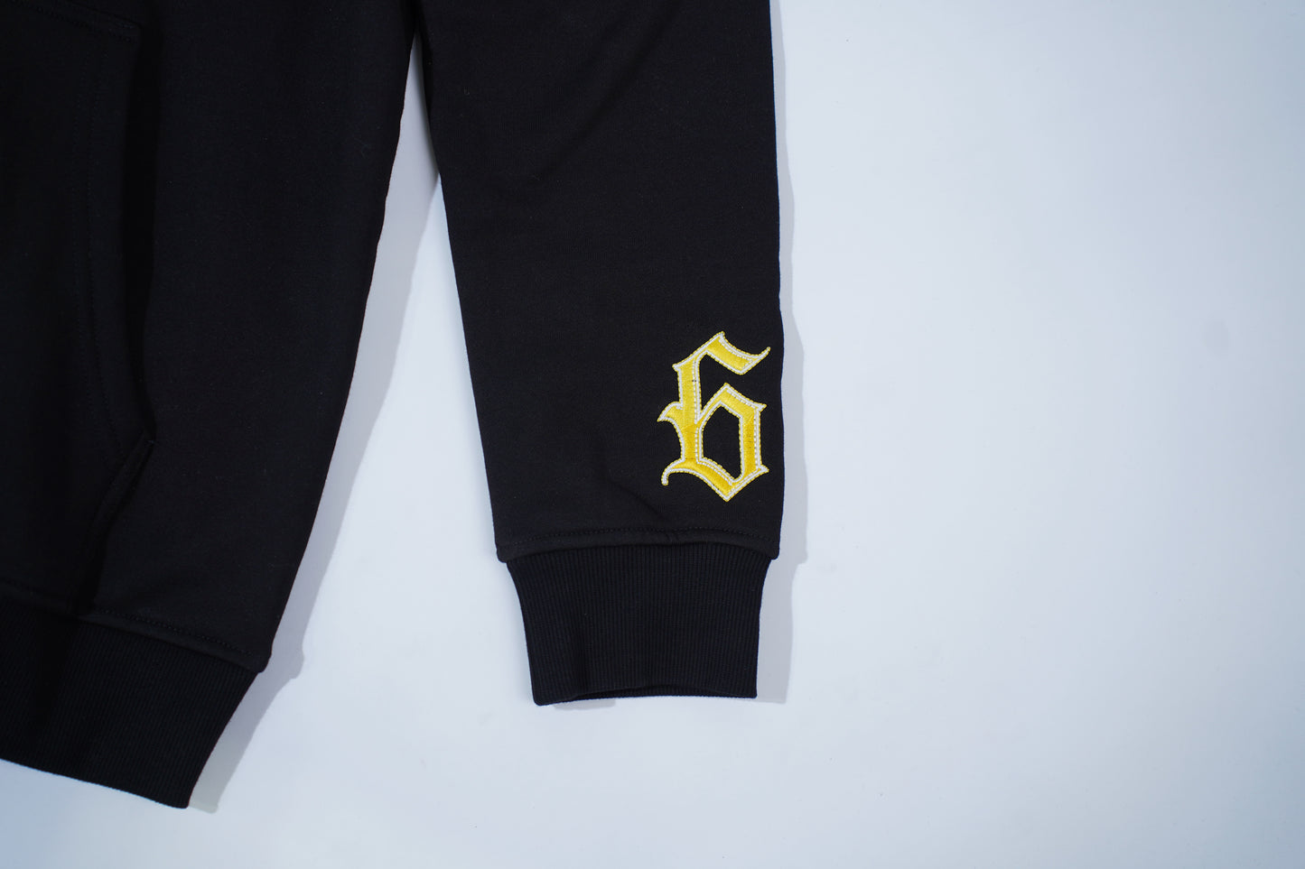 BUMBLEBEE YELLOW HOODIE