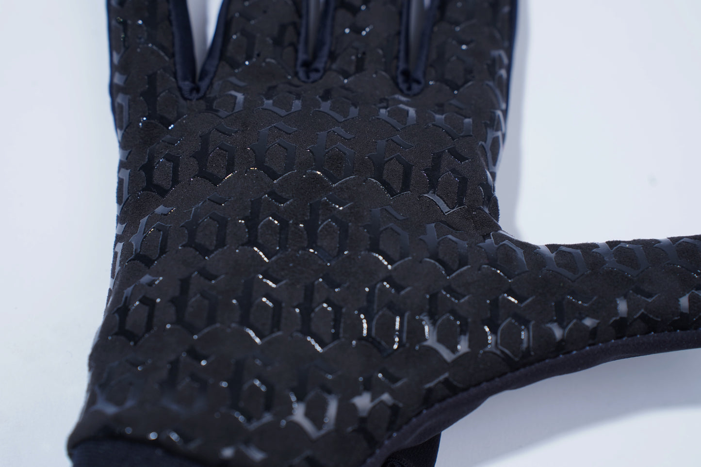 BUBBLE GUM PINK RIDING GLOVES