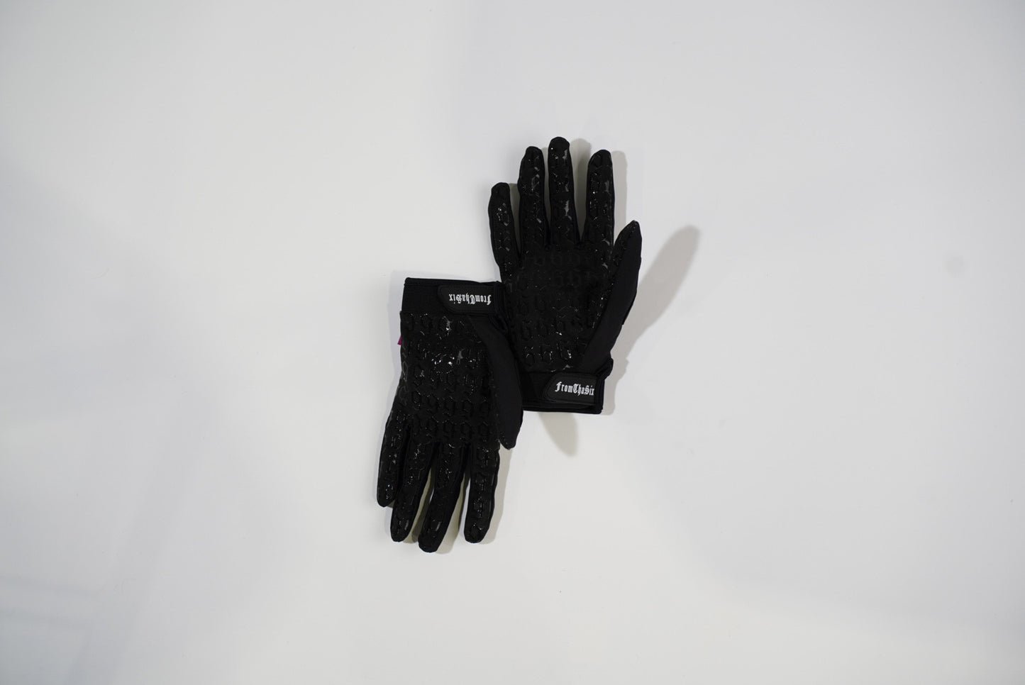 BUBBLE GUM PINK RIDING GLOVES